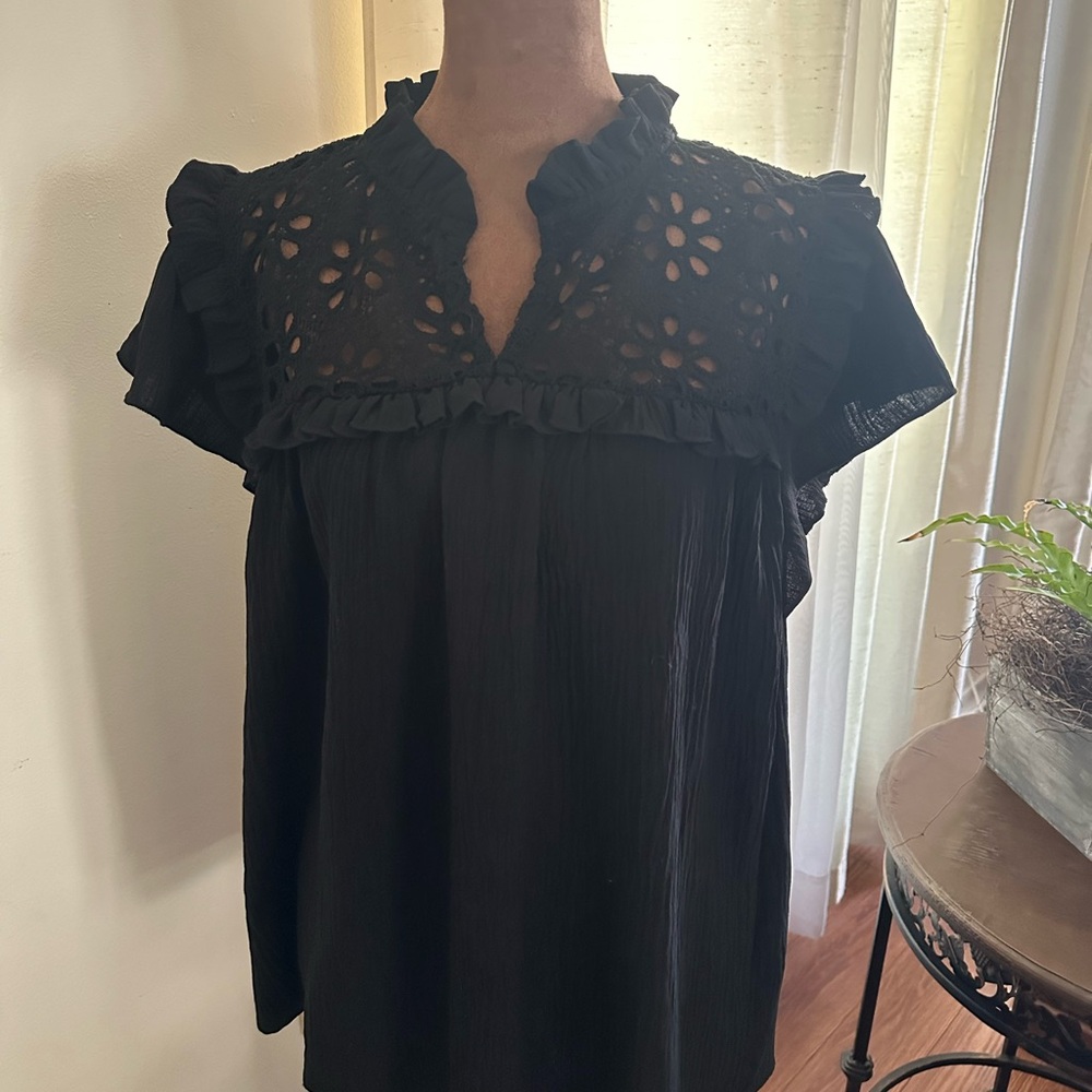 Black Eyelet Ruffle Cap-Sleeve Women's Top